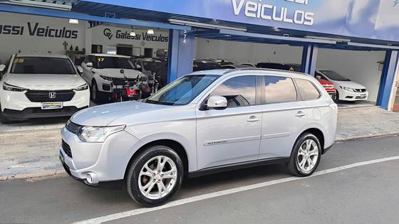 MITSUBISHI OUTLANDER 2.0 16V GASOLINA 4P AUTOMÁTICO